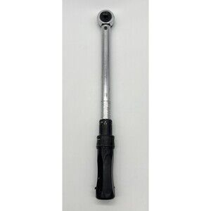 Performance Tool 3/8" Drive Click-Type Torque Wrench 10–100 in-lb